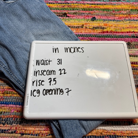 vintage y2k l.e.i. light wash angel wing embroidered denim capris size 31 - Picture 7 of 7